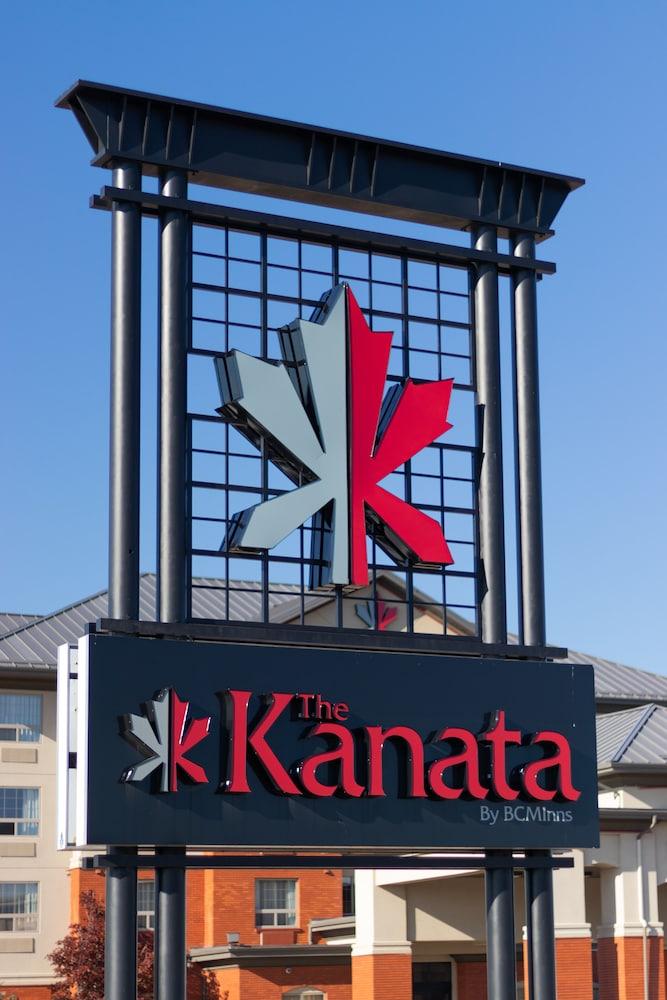 The Kanata Fort Saskatchewan Ngoại thất bức ảnh
